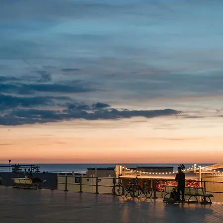 Cosy Au Coeur De La Balneaire Offrant Vue Unique Et A 300m De La Apartment